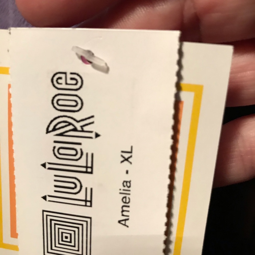 Lularoe Amelia never worn